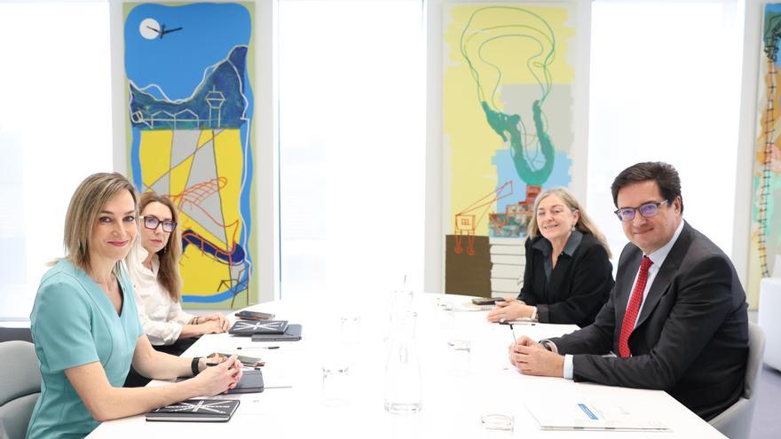 Euskadi aborda con el Gobierno español la jornada laboral, la jubilación parcial y los contratos de relevo