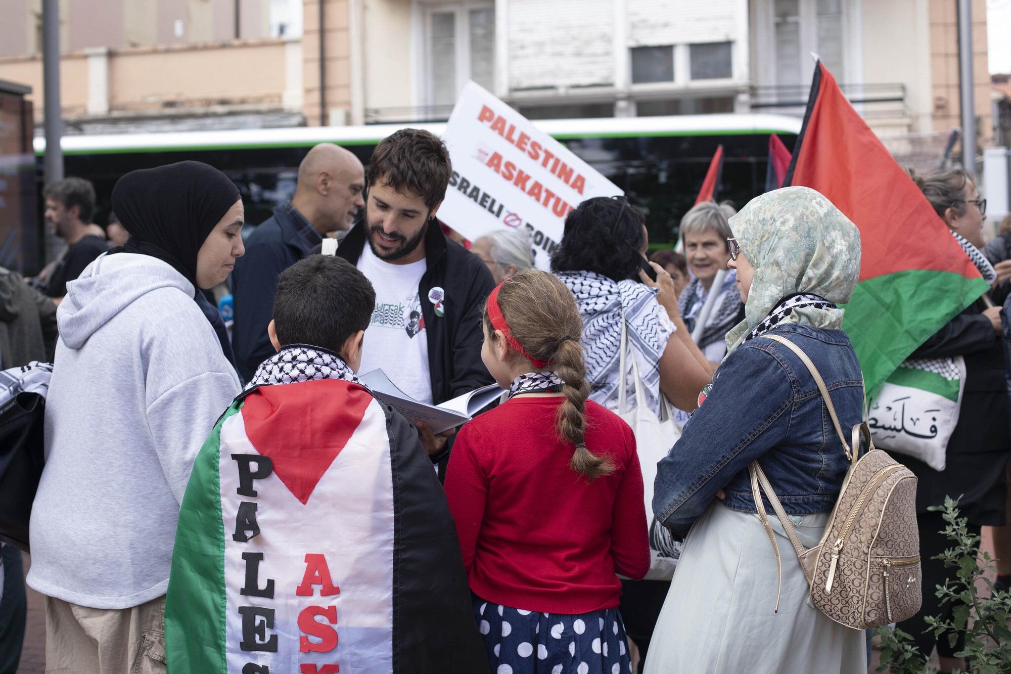 En imágenes: Vitoria se manifiesta en apoyo del pueblo palestino
