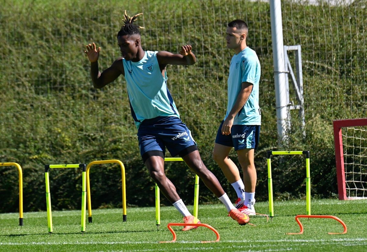 Entrenamiento del Athletic tras el partido ante el Borussia