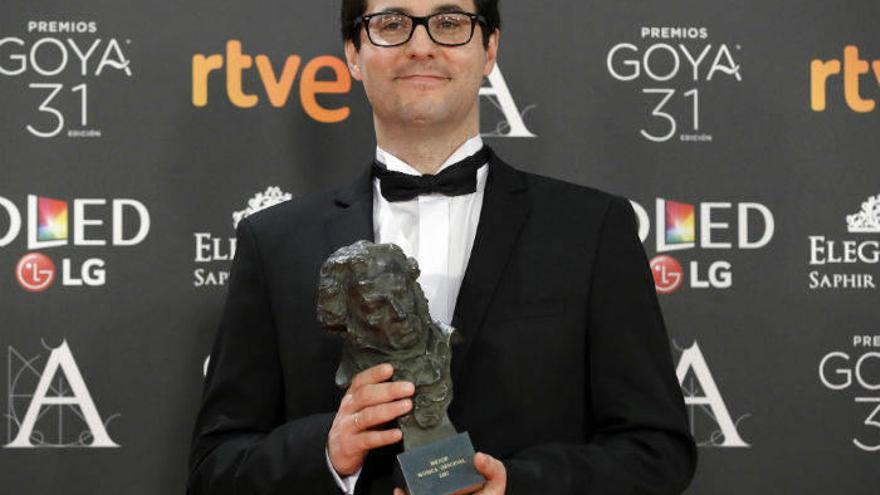 Fernando Velázquez: “En la película, la música habla de esa energía de amor que se transmite a lo largo de los siglos”