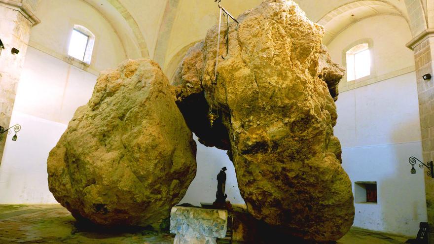El misterio de las tres rocas de Arretxinaga