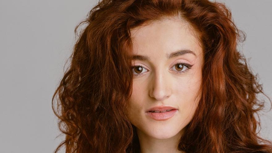 Alba Cuartero se convierte en Bess Houdini en el musical sobre el escapista que triunfa en Madrid