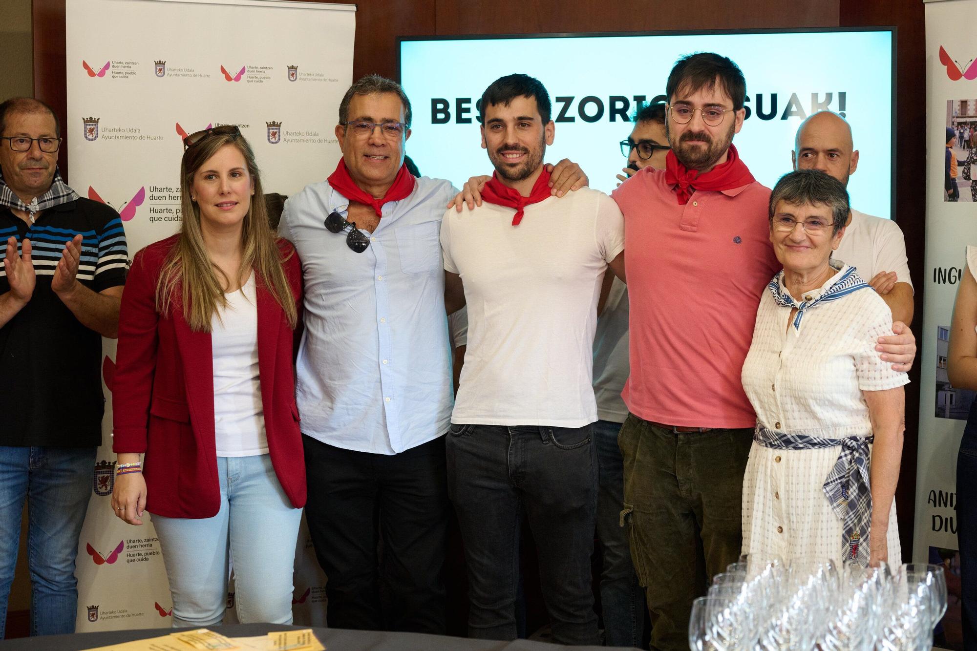 Fotos del chupinazo de fiestas de Huarte 2025