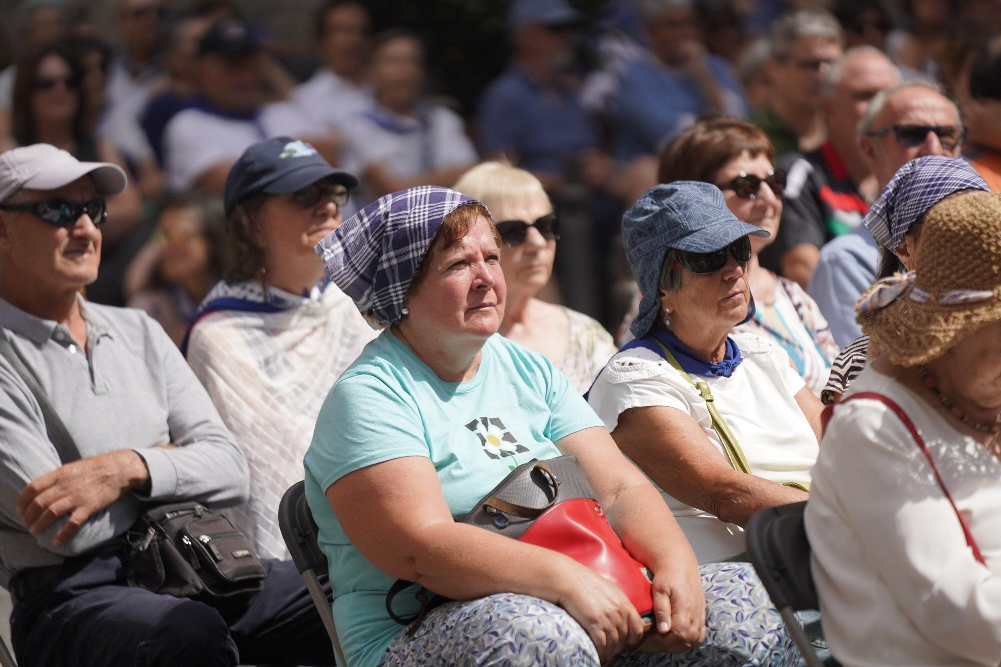 En imágenes: La penúltima sesión de bertsolaris en Aste Nagusia