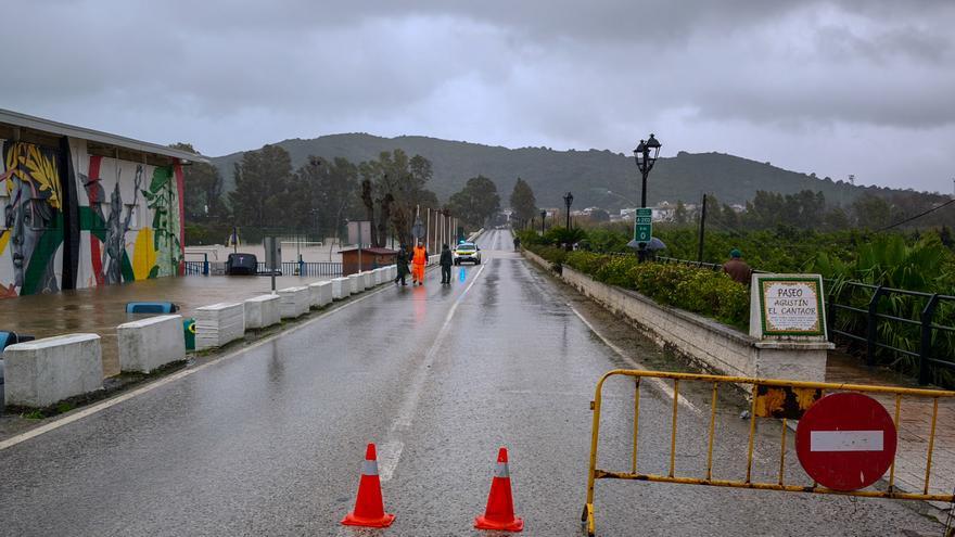 Más de 170 carreteras permanecen cortadas por inundaciones y desprendimientos a consecuencia de las lluvia