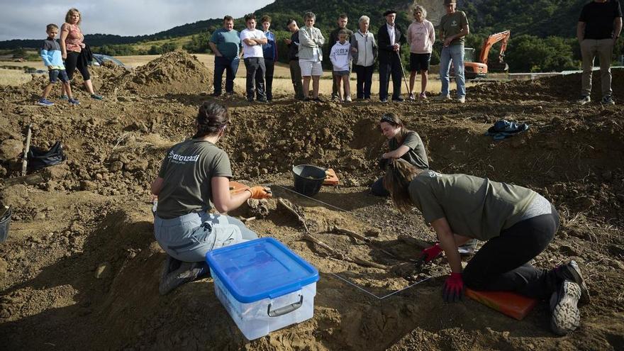 Identifican a Ramón Bengaray, del Frente Popular y directivo de Osasuna, y Dionisio Gutiérrez, asesinados en 1936