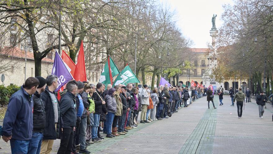 Cadena humana para reivindicar un SMI propio en Navarra