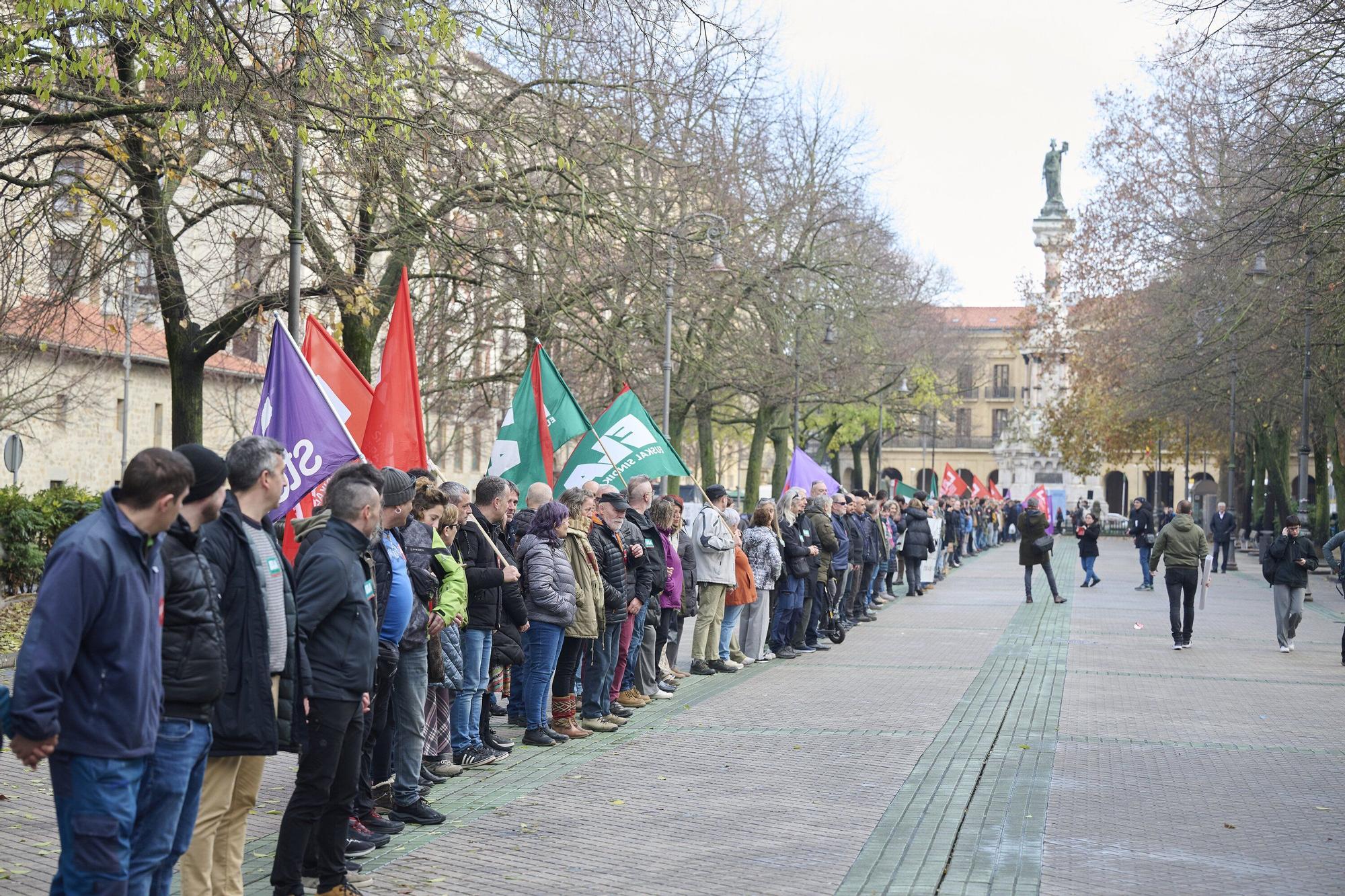 Cadena humana para reivindicar un SMI propio en Navarra