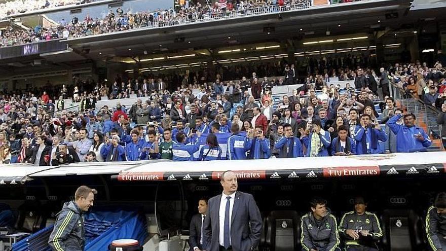 Benítez, silbado en el Bernabéu durante las alineaciones del Real Madrid