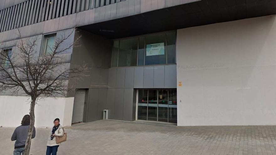 La menor declara a la jueza de Tudela que vive con otra familia con el consentimiento de sus padres, que no hicieron nada por localizarla