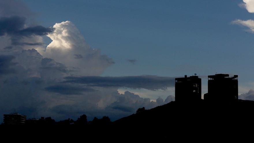 Intervalos nubosos y temperaturas máximas con pocos cambios en Navarra