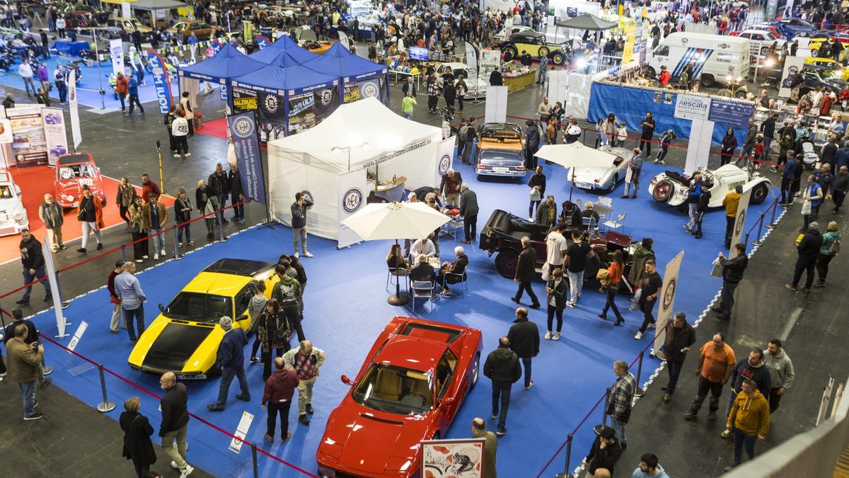 Imagen del ambiente en la última edición del certamen, repleta de joyas sobre ruedas.