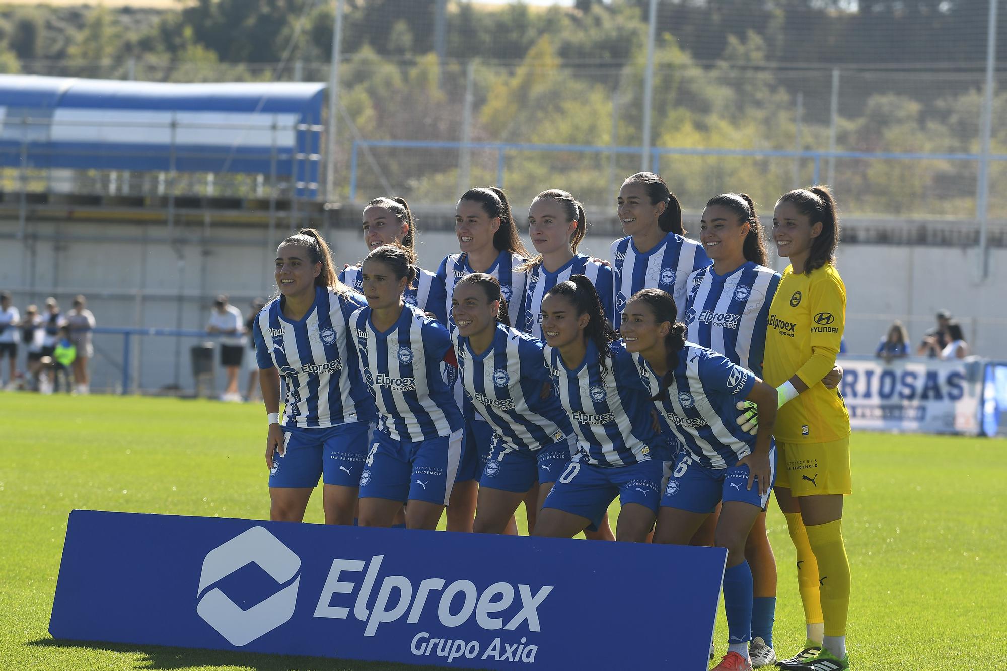 En imágenes: Las Gloriosas debutan en casa con una gran victoria (3-1)