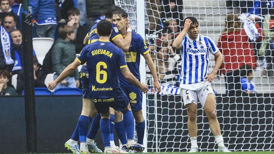 Denis cambia el guion