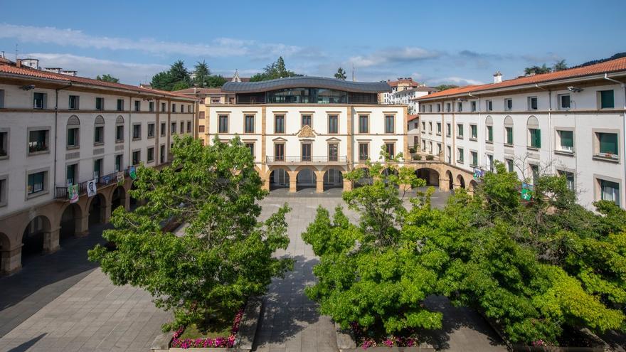 Udalak bultzatutako proiektuak positiboki baloratu dituzte zornotzarrek