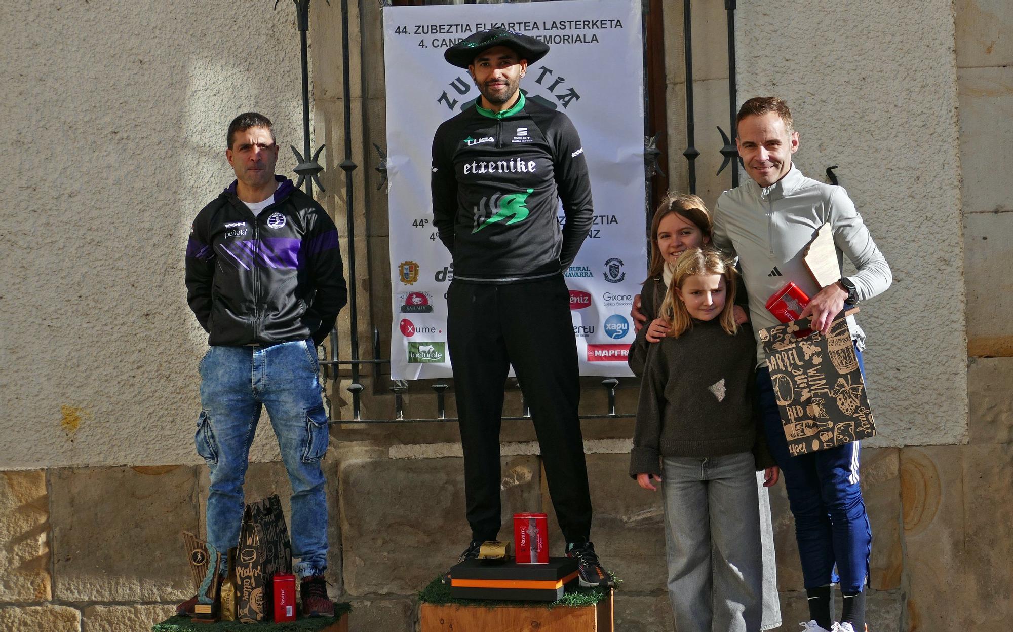 Fotos de la 44ª carrera Sociedad Zubeztia en Alsasua