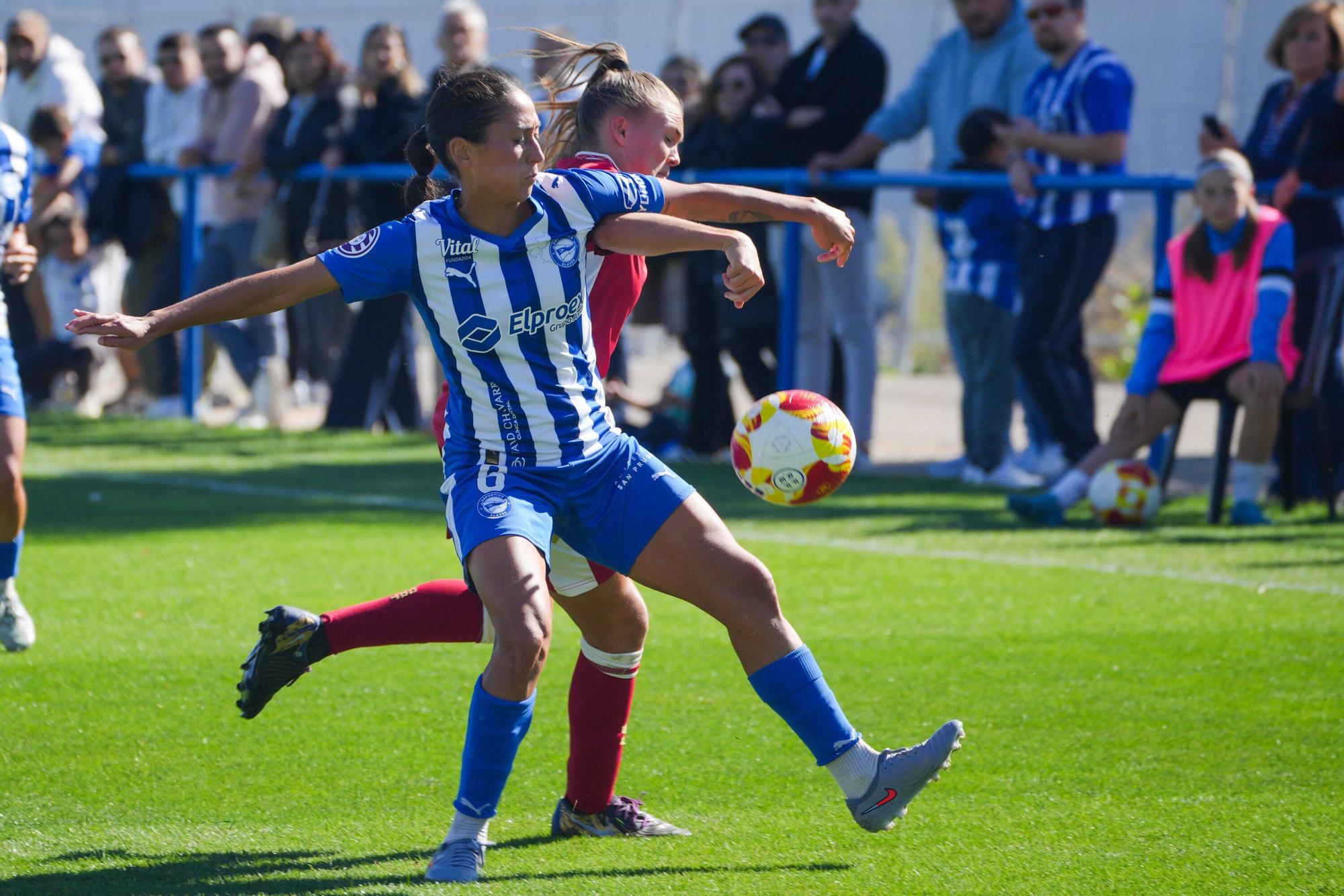 En imágenes: Las Gloriosas consiguen los tres puntos frente al Tenerife Sur B