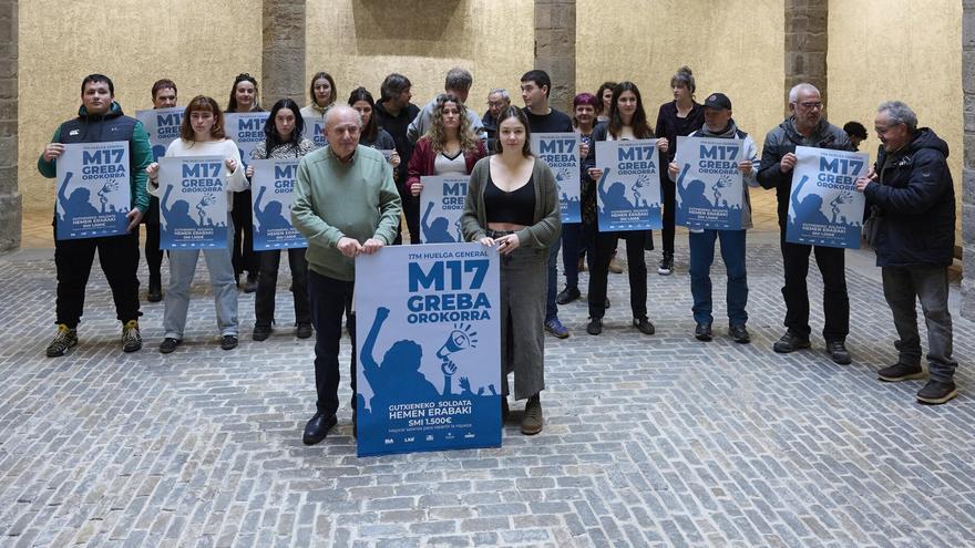 Decenas de agentes y movimientos sociales se suman en Navarra a la huelga general del 17 de marzo