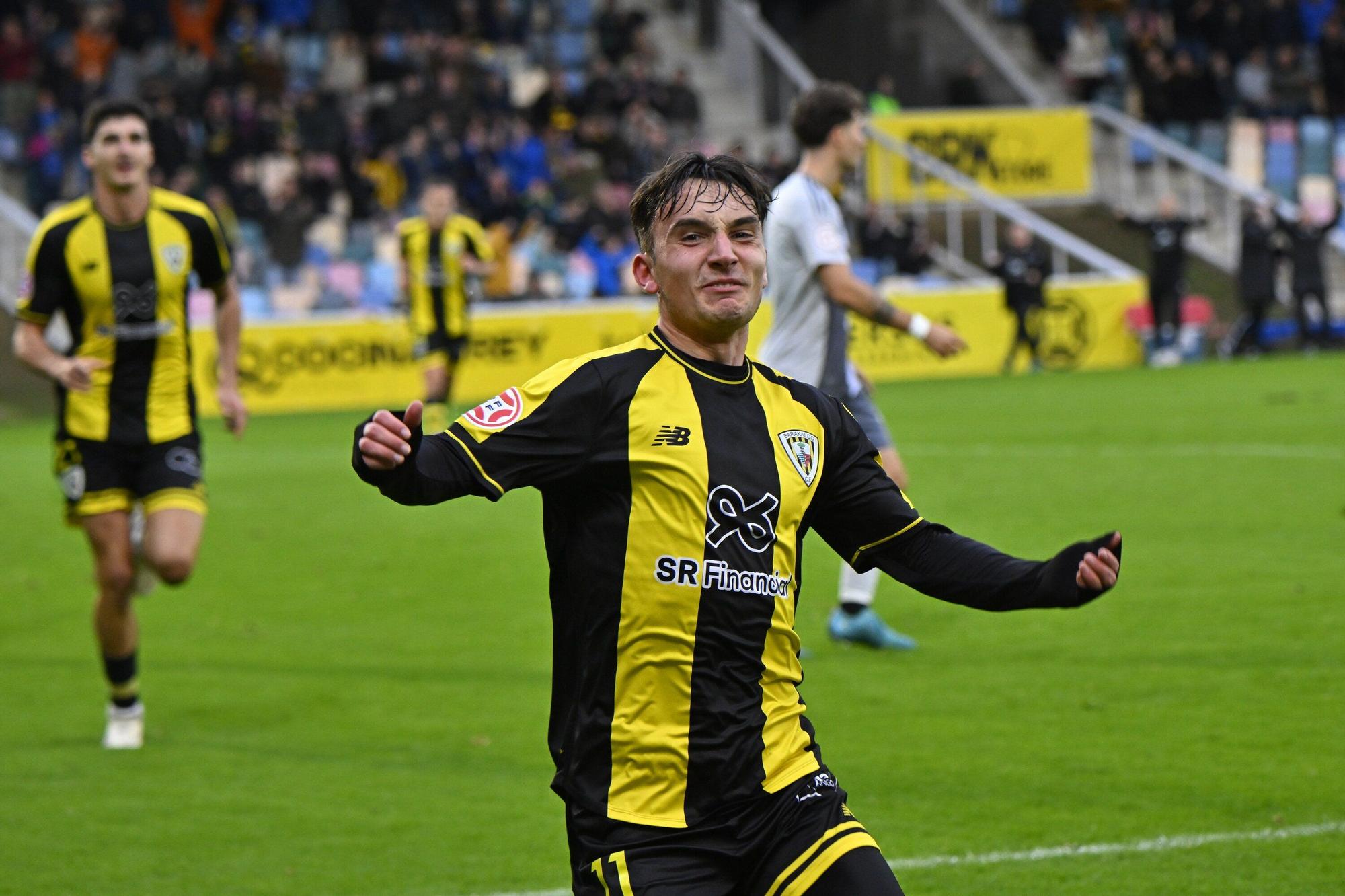 El Barakaldo-Racing de Ferrol, en imágenes