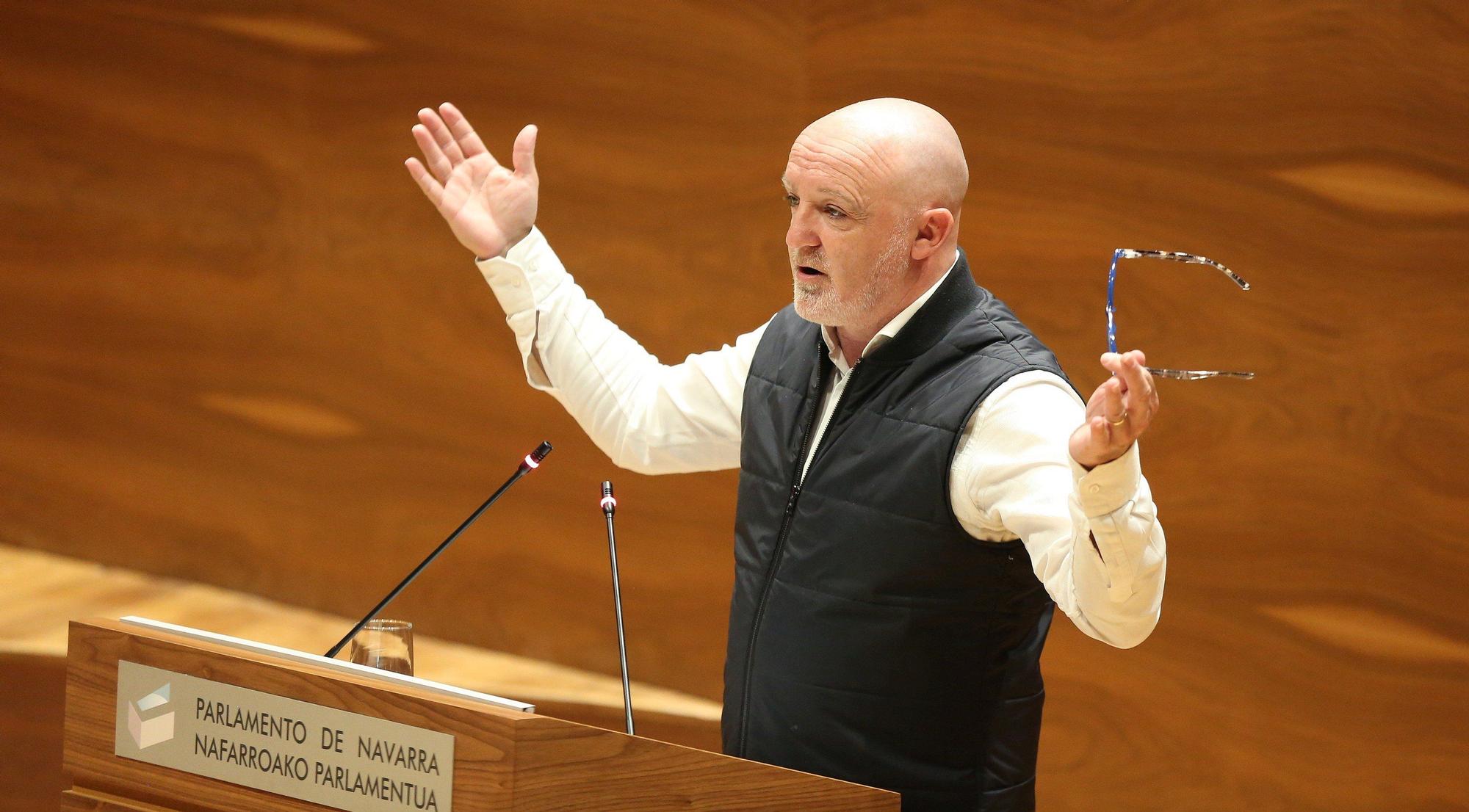 Fotos del pleno del Parlamento de Navarra del jueves 2 de octubre