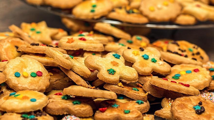 Vende galletas en Bilbao para crear contenido por el mundo: "En vez de excusas busco soluciones"