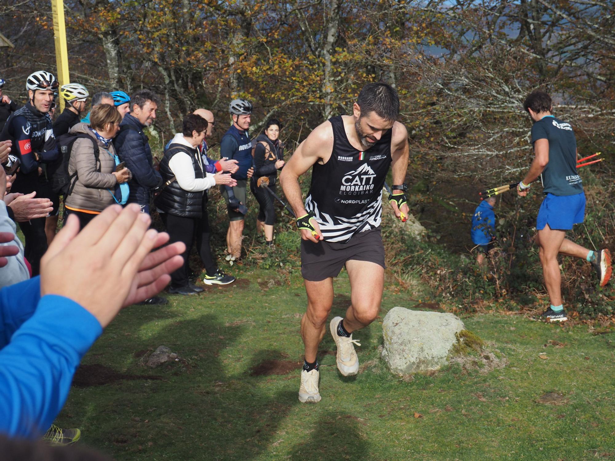 La llegada de los corredores a Karakate, en imágenes