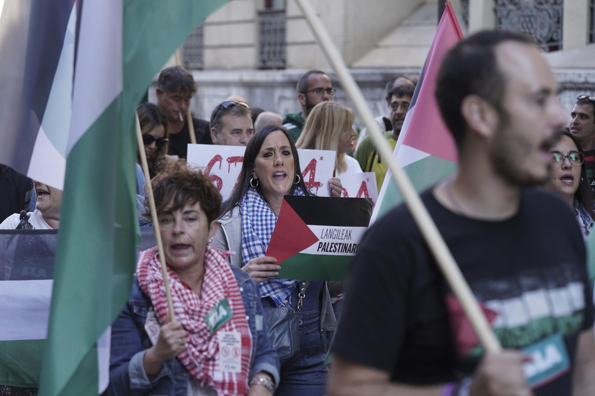 Miles de personas se manifiestan en Bilbao en apoyo al pueblo palestino