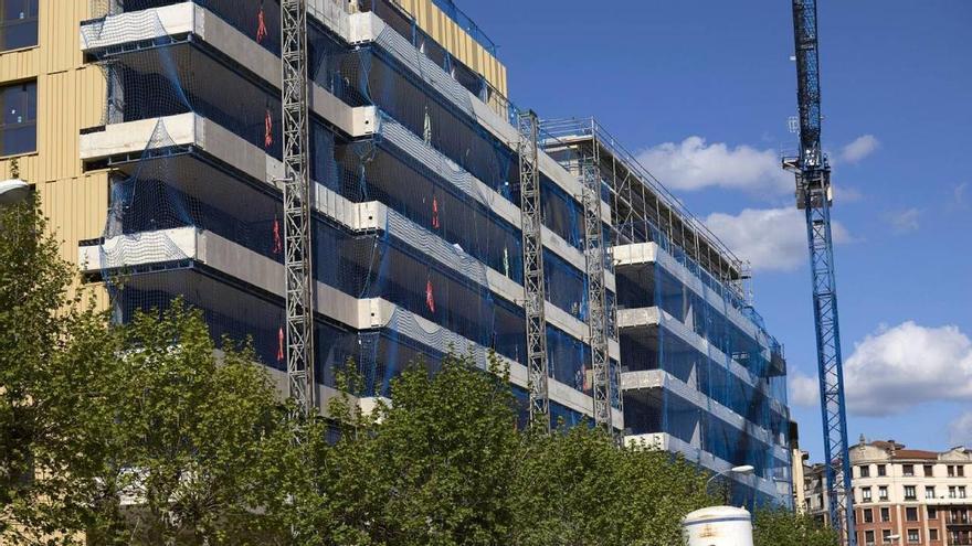 La cantidad de dinero que deberías ahorrar si te quieres comprar una vivienda, según una experta en hipotecas