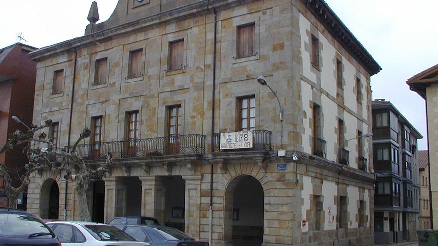 El Ayuntamiento de Etxarri Aranatz pide a sus vecinos utilizar el agua &quot;estrictamente necesaria&quot;