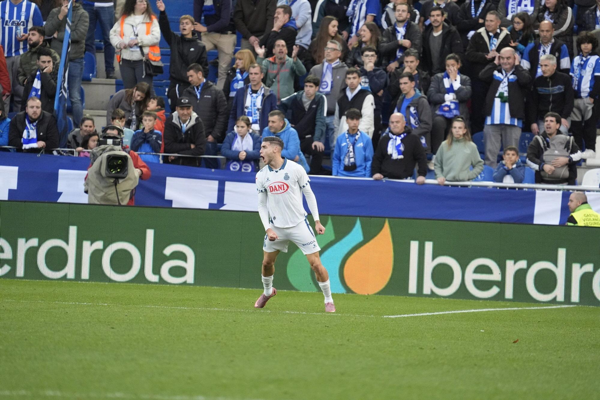 En imágenes: Todas las fotos del Alavés-Espanyol en Mendizorroza (2-1)
