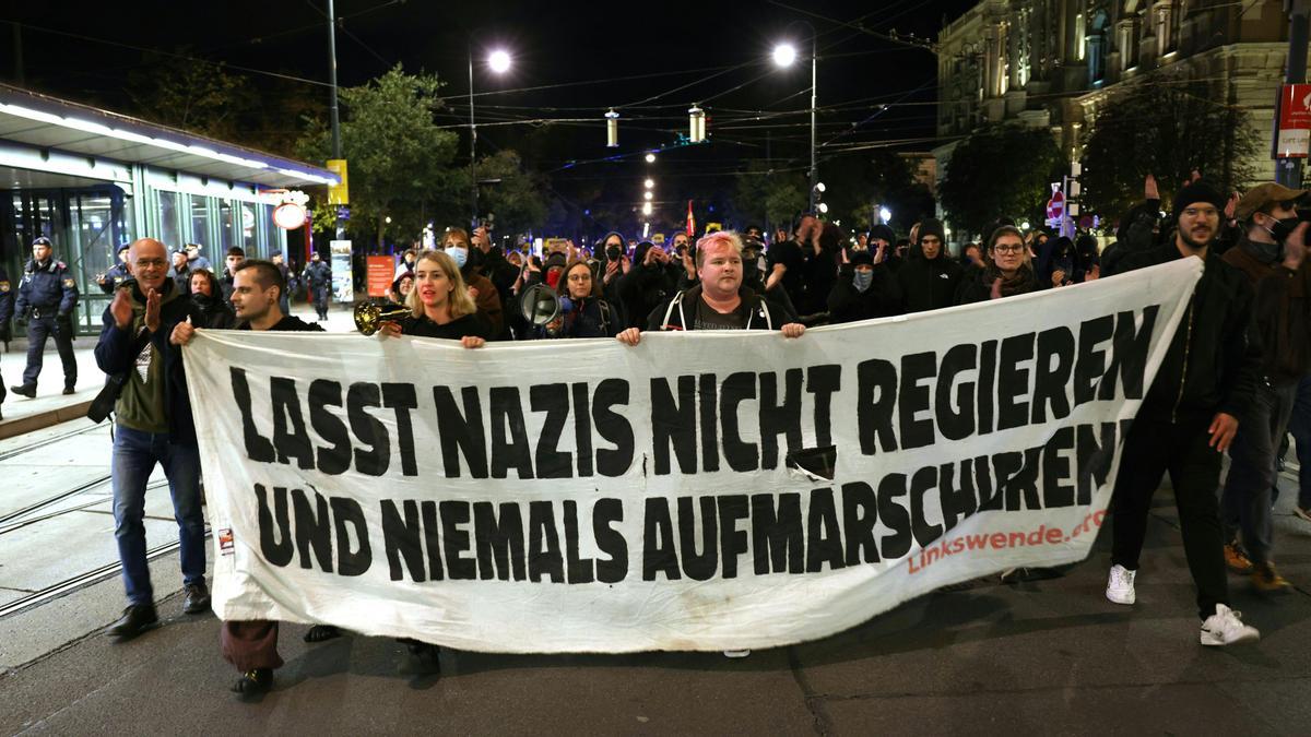 Protestas en Viena contra el ultraderechista FPÖ, ganador de las elecciones.