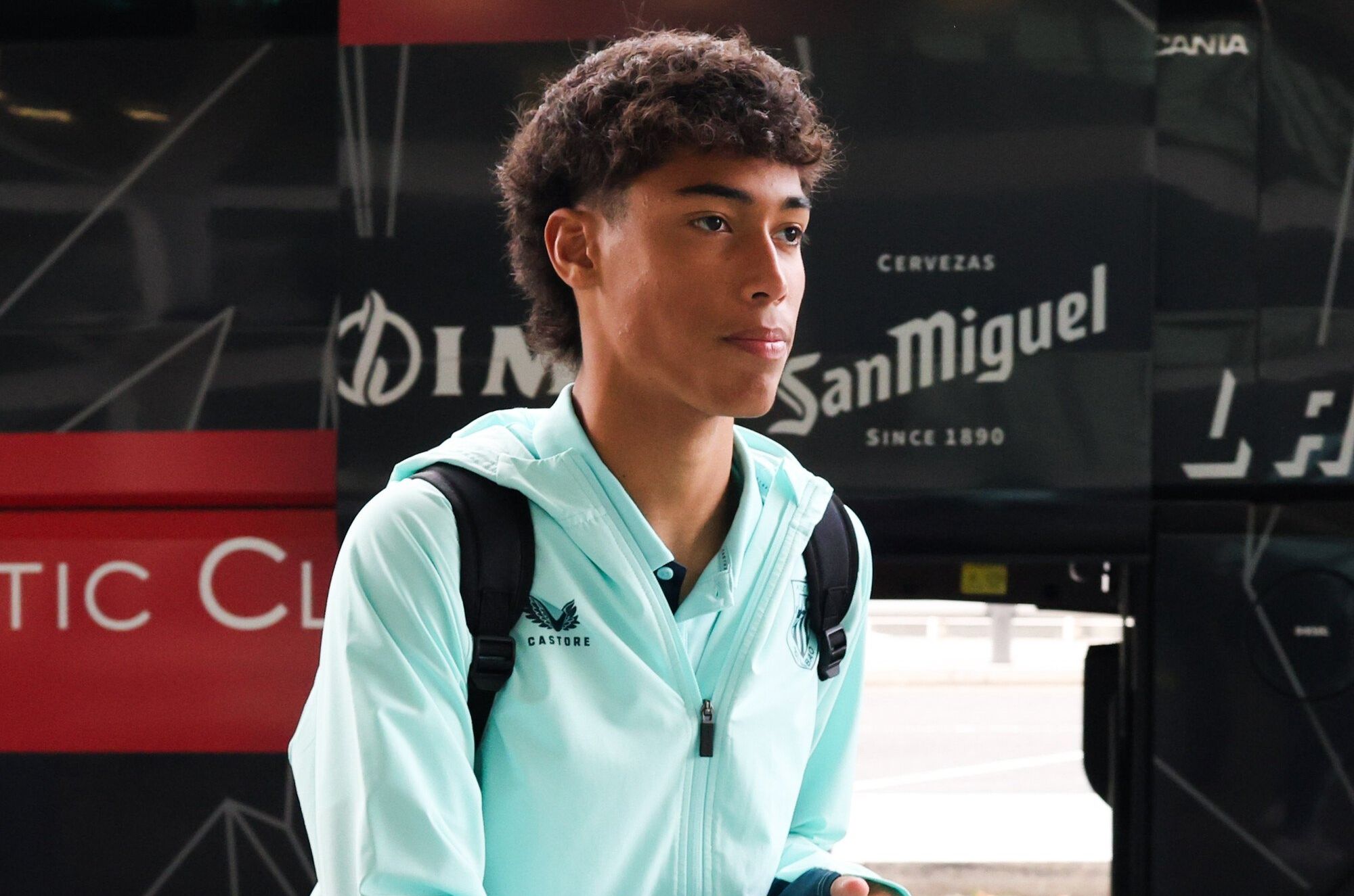 Selton Sánchez, que se estrenó en una convocatoria en el derbi, repite en Champions.