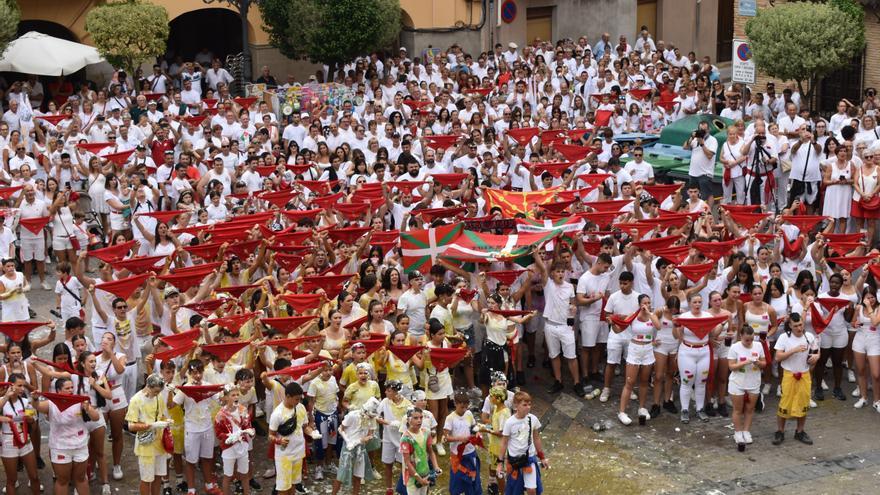 Fotos del Chupinazo de las fiestas de Falces 2026