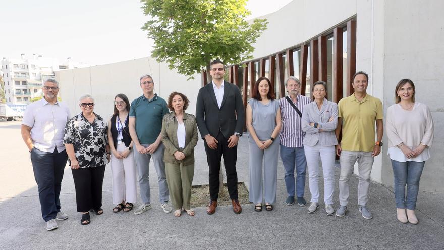 ‘Receta centro cívico’ lanza la campaña ‘Déjate de píldoras, muévete, come y duerme bien’ en Zabalgana