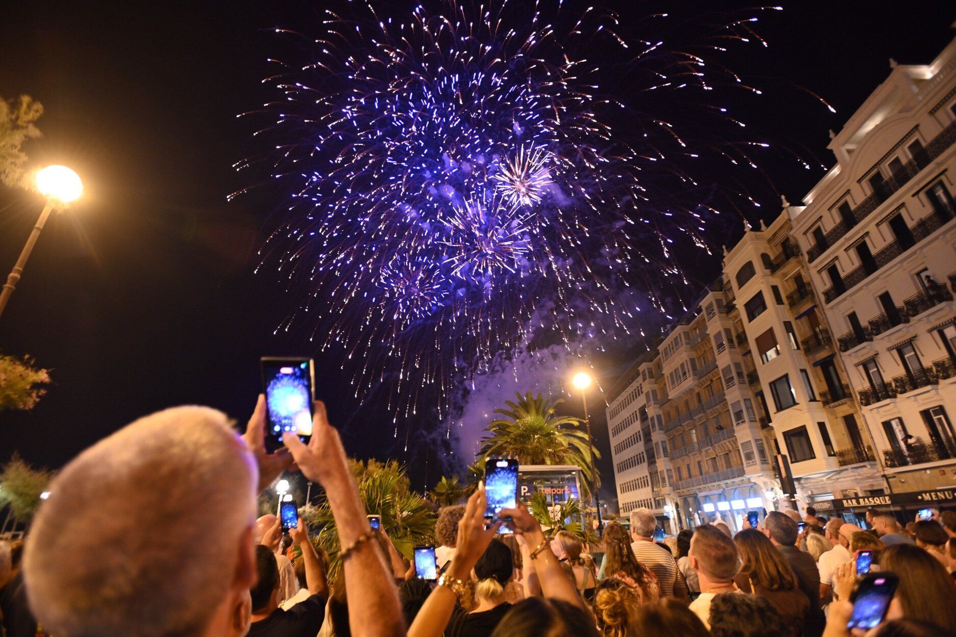 IP Innovative ilumina la segunda noche de la Aste Nagusia