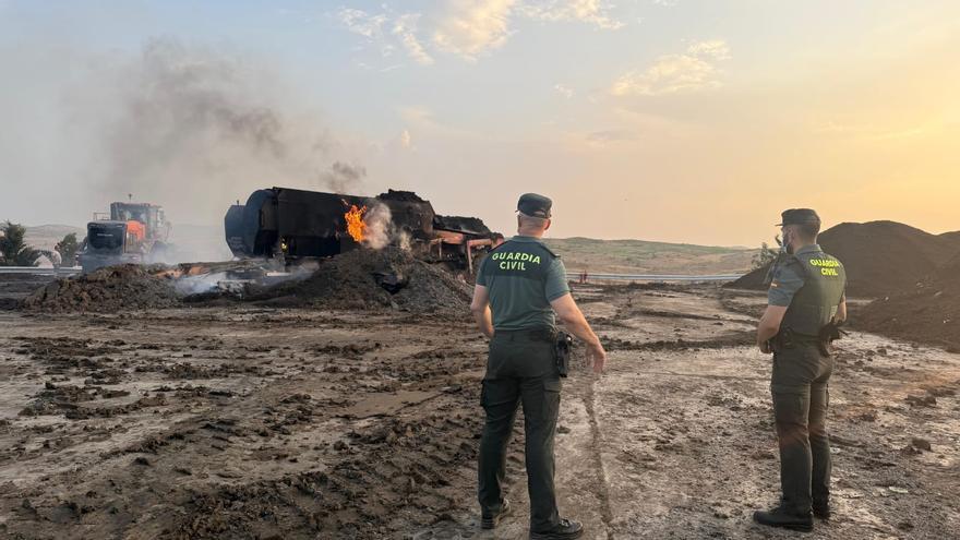 Controlado un incendio originado en una máquina de una planta de reciclaje en la Merindad de Olite