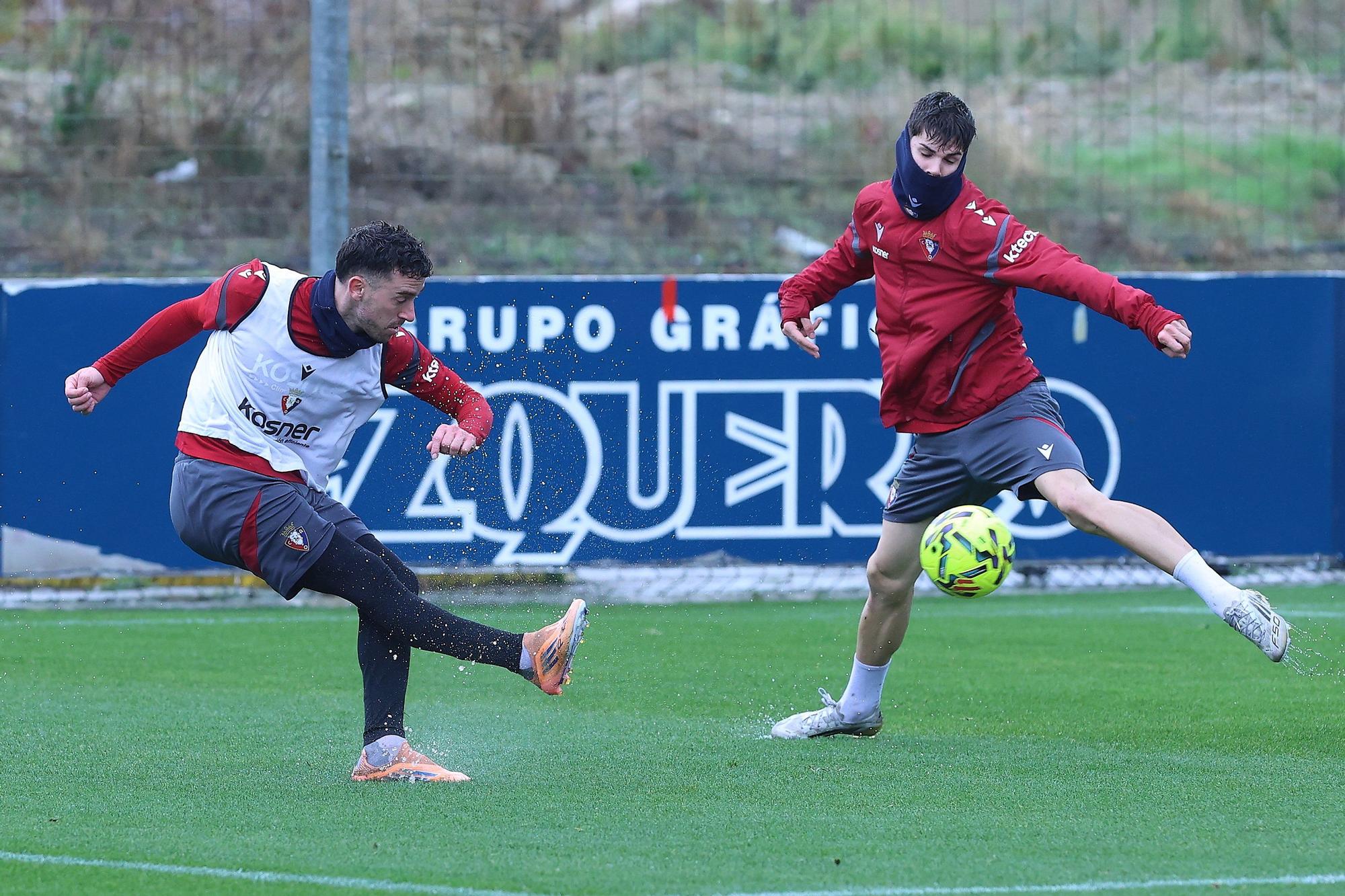 Fotos del entrenamiento de Osasuna (25/11/2025)