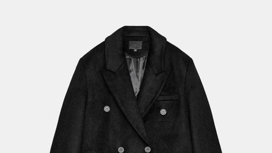 El abrigo extra largo de Zara