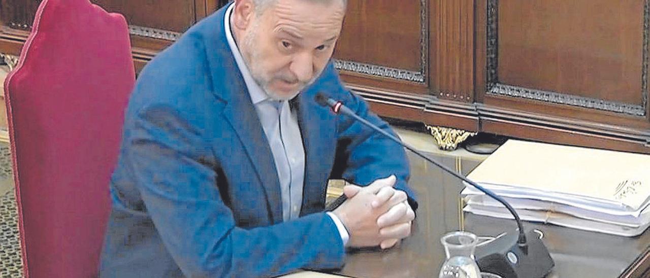 Ábalos se siente al revés que García Ortiz