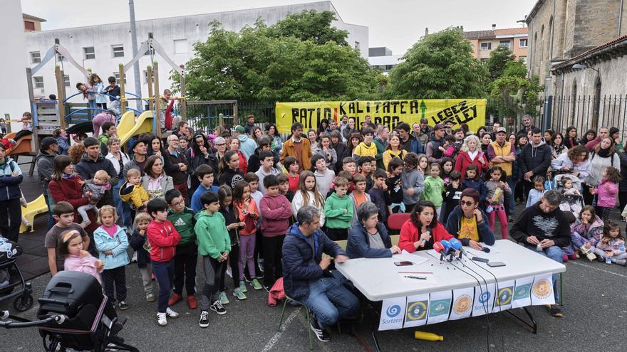 Colectivos de la escuela pública impulsan una iniciativa para reducir las ratios