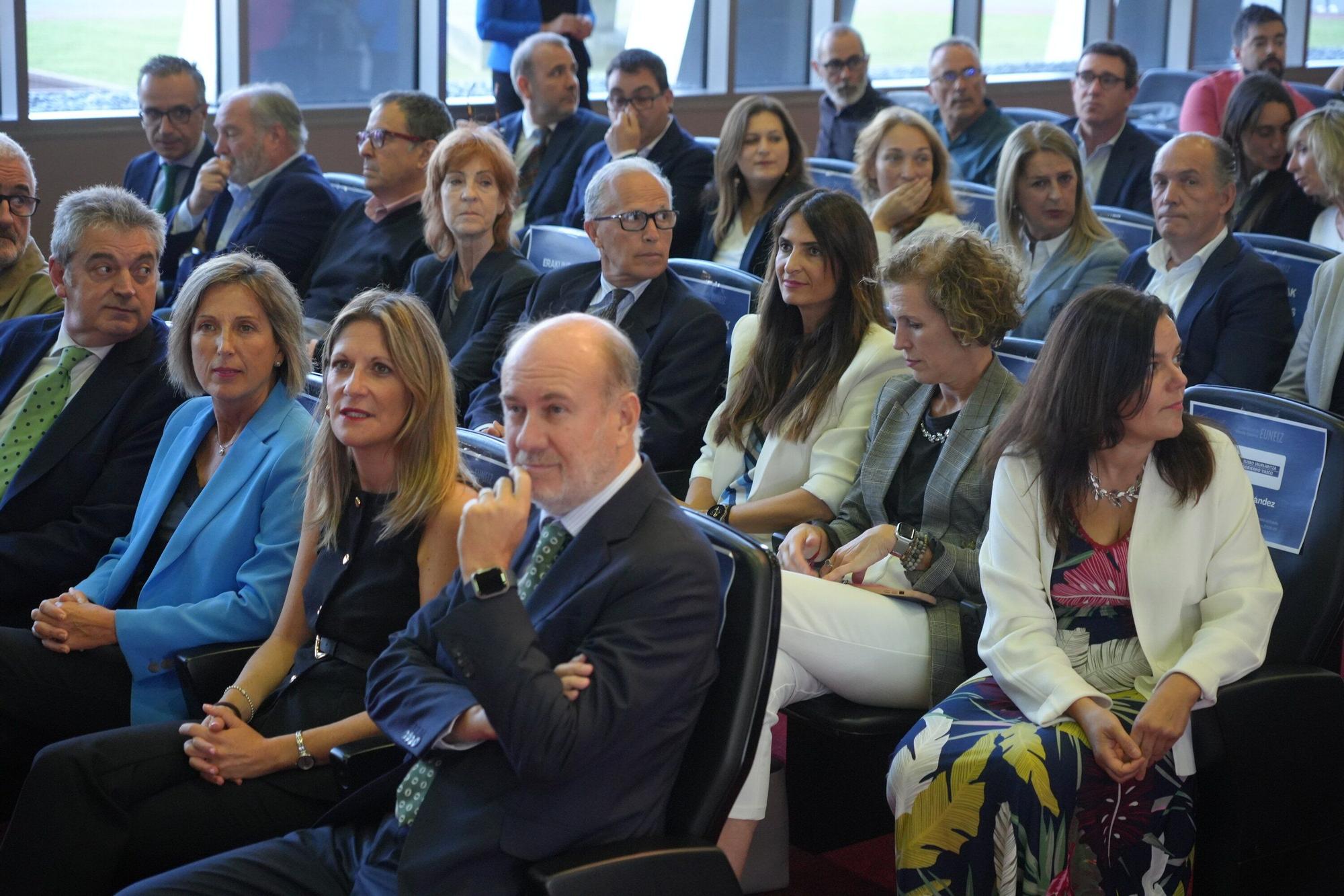 En imágenes: Apertura oficial del nuevo curso académico 2025-26 en la Euneiz