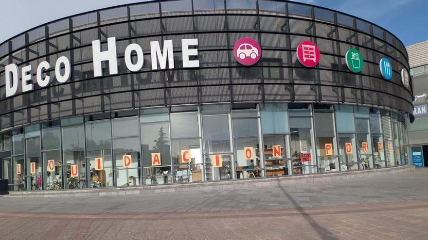 Uno de los bazares más grandes de Bizkaia cierra en menos de un mes