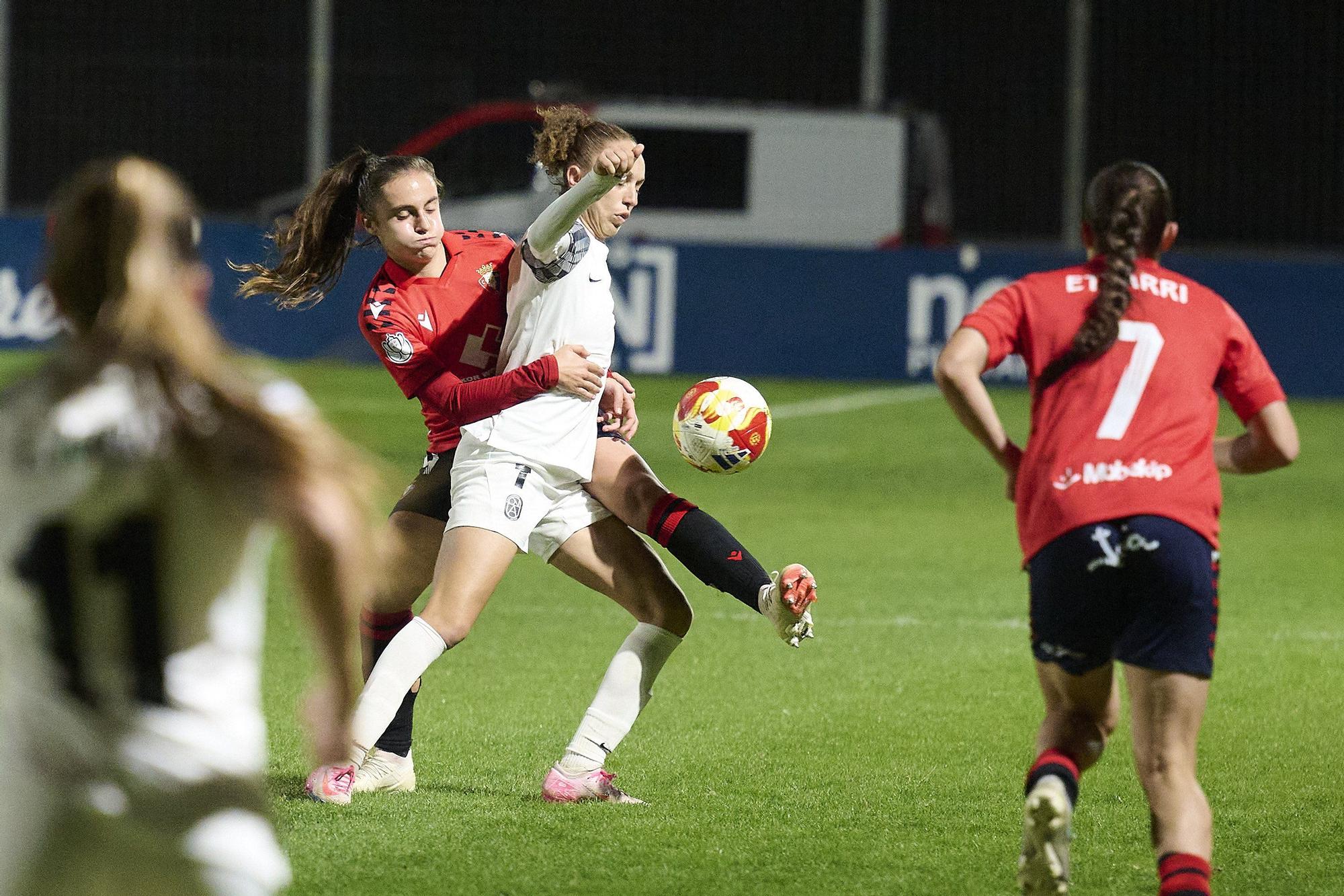 Fotos del Osasuna Femenino-Badalona de Copa de la Reina