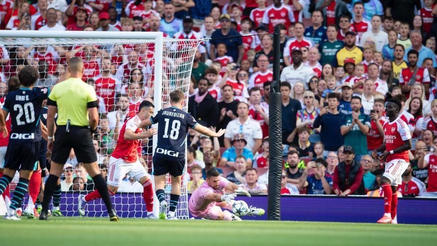 El Athletic cae ante el Arsenal y dispara sus dudas