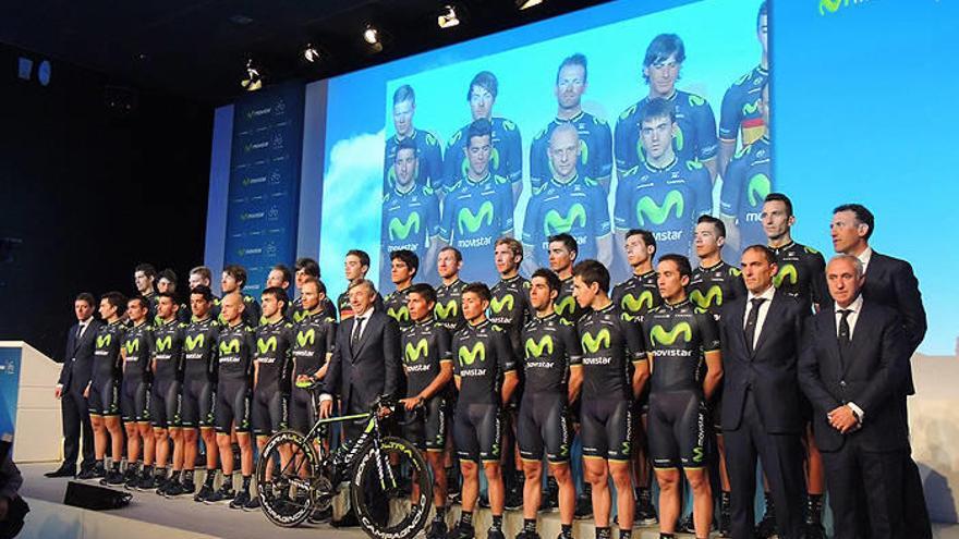 El ciclismo vasco se viste de azul