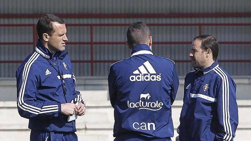 Mateo: &quot;El grupo quiere y mi trabajo es sacarle lo mejor&quot;