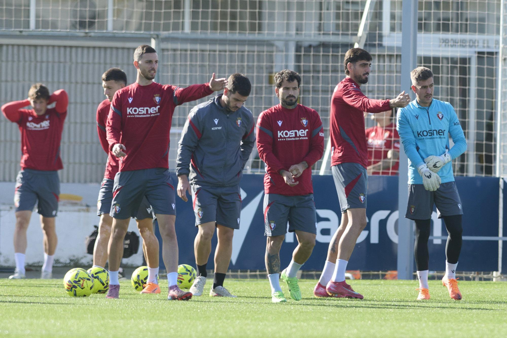 Fotos del entrenamiento de Osasuna (domingo 9 de noviembre)