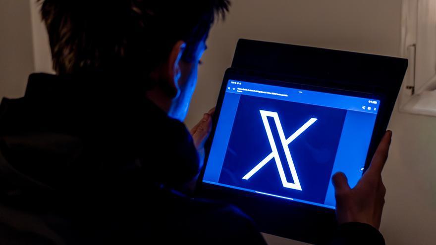 Grecia prohibirá el acceso a las redes sociales a todos los menores de 15 años