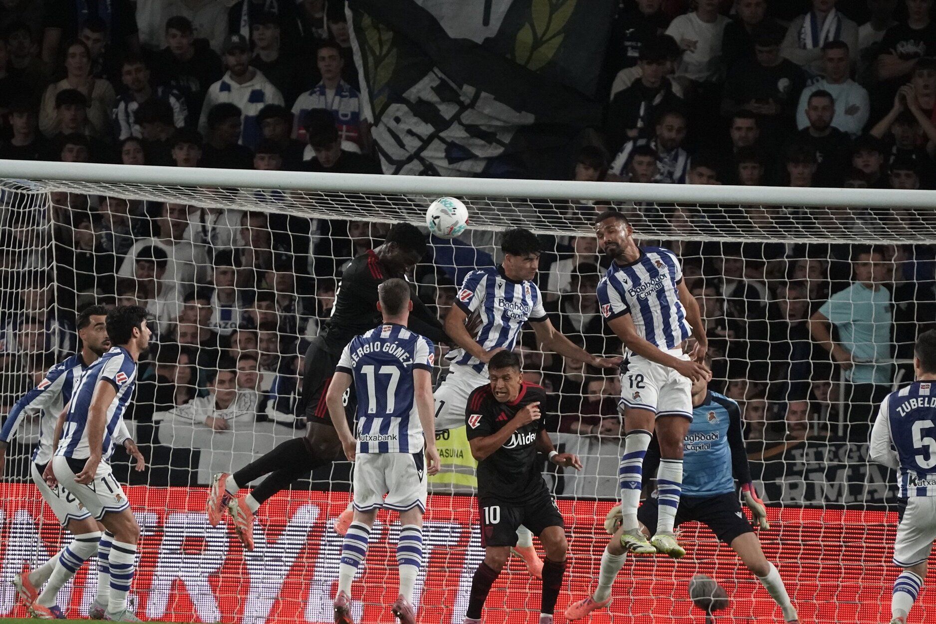 Las mejores imágenes del partido entre la Real y el Sevilla