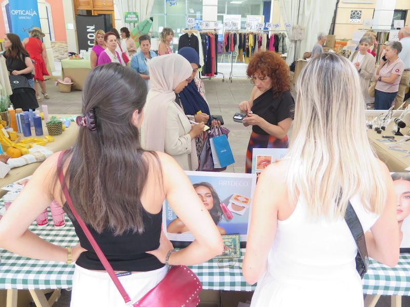 Feria de Verano de la asociación de comerciantes de Urretxu y Zumarraga